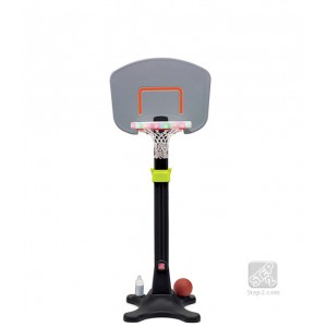 STEP2: Light-It-Up Pro Basketball Set